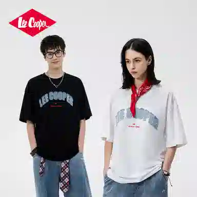 Lee Cooper T