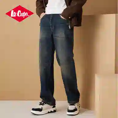 Lee Cooper