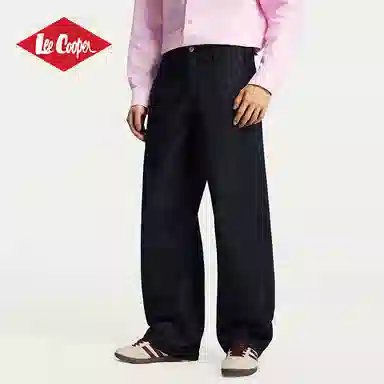 Lee Cooper