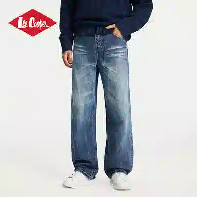 Lee Cooper