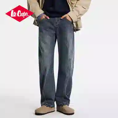 Lee Cooper