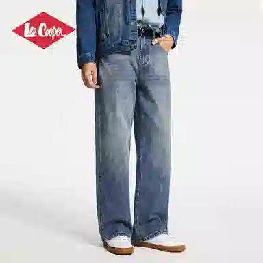 Lee Cooper