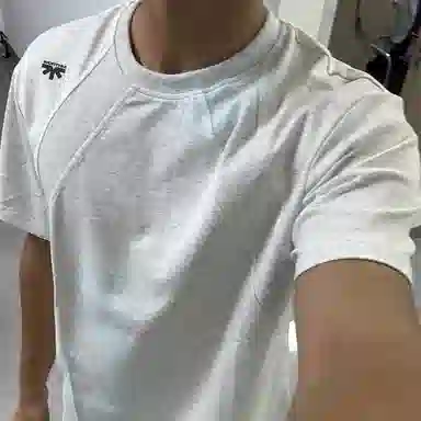 Worthwhile Movement boxy260gcleanfitLOGOT