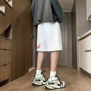 Worthwhile Movement logo