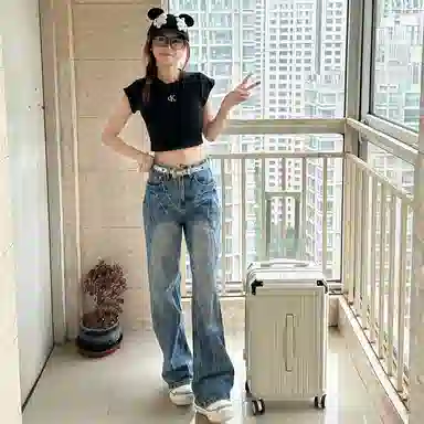 Worthwhile Movement vibe