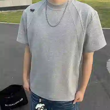 Worthwhile Movement boxy260gcleanfitLOGOT