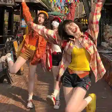 OEING Embroidered Wrap Back Vest