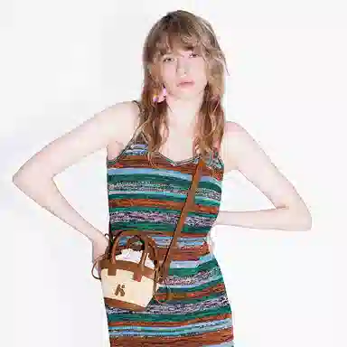 KARKKITropicallamini Chipmunk