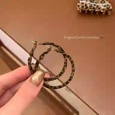 WAW