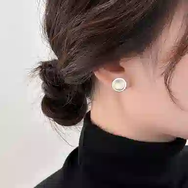 WAW