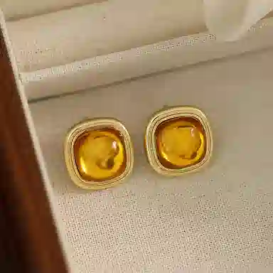WAW
