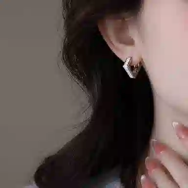 WAW