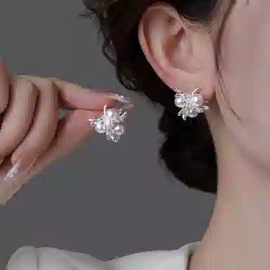 WAW