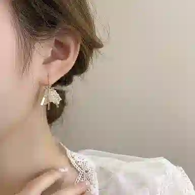 WAW