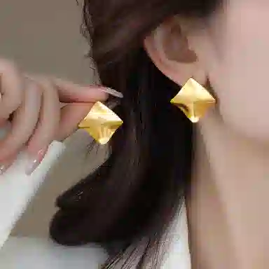 WAW