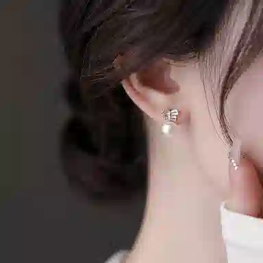 WAW
