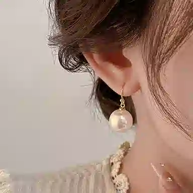WAW