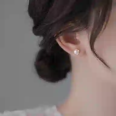 WAW 999