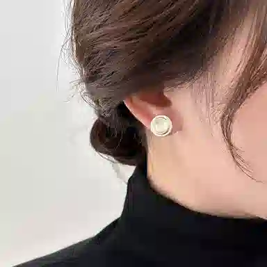 WAW