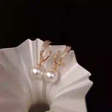 WAW