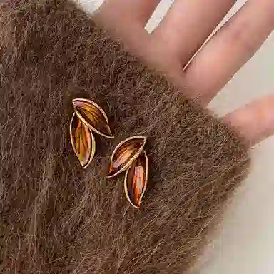 WAW
