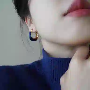 WAW