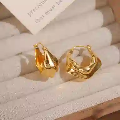 WAW