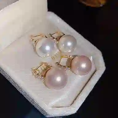 WAW