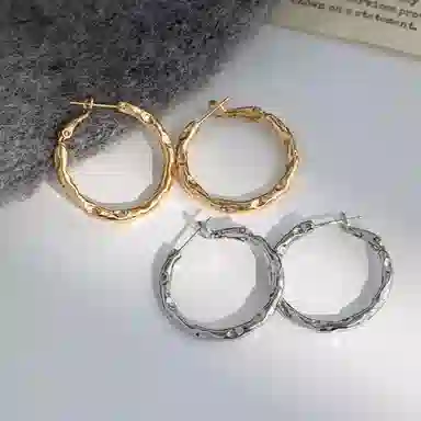WAW