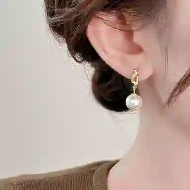 WAW