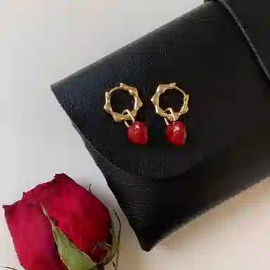 WAW