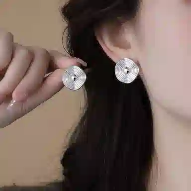 WAW
