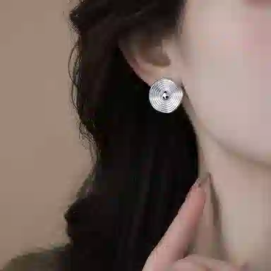 WAW
