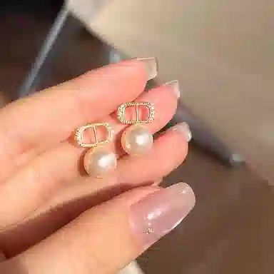 WAW