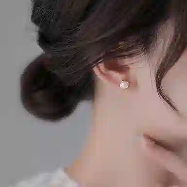 WAW 999