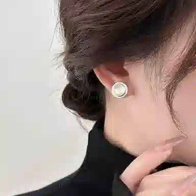 WAW