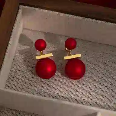 WAW