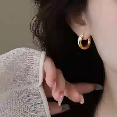 WAW
