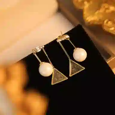 WAW