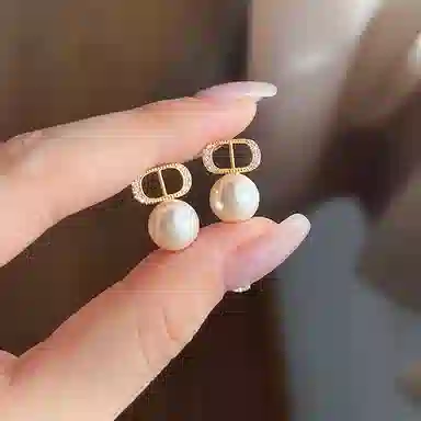 WAW