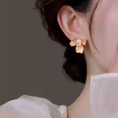 WAW