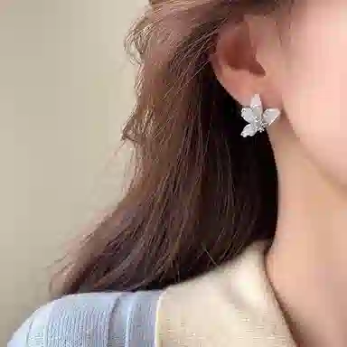 WAW