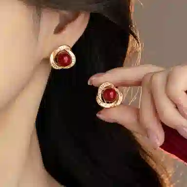 WAW