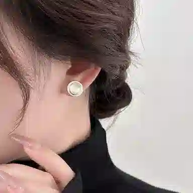 WAW
