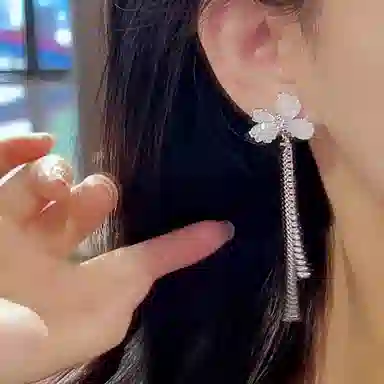 WAW