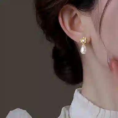 WAW
