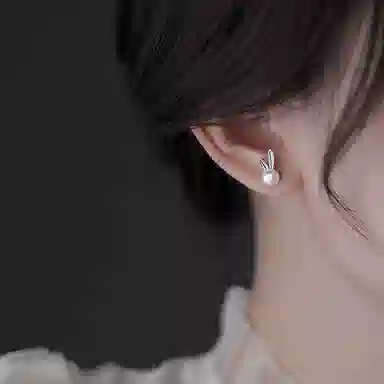 WAW
