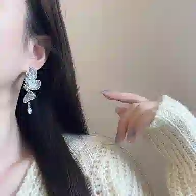 WAW
