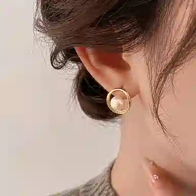 WAW