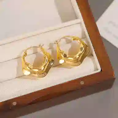 WAW